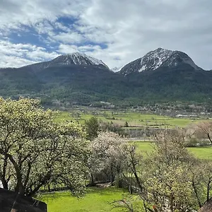Dans Maison De Pays Briançon